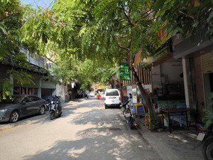 chủ ngộp banks bán gấp lô đất sát mp cổ nhuế 89m2 mt6,5m2 nhỉnh 23 tỷ xd ccmini vp oto thông t tung