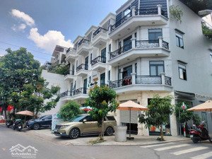 nhà bán khu compound mặt tiền 3 lầu dtsd gần 300m2 sát chợ bà hom cũ tỉnh lộ 10 kdc sầm uất