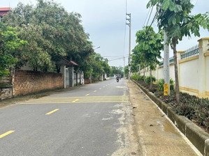 chính cần bán đất gần lục quân, dt 100 m2 full giá chỉ 2 tỷ nhỉnh, vị trí: sơn tây