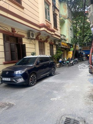 bán nhà phân lô trung yên, cầu giấy. gara ô tô 7 chỗ. kinh doanh và ở. 420tr/m2