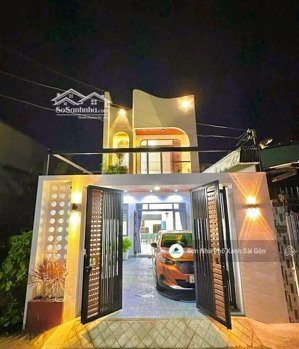 bán nhà giá 3 tỷ hxh 8m tại tân phú, q7, 190m2,3pn,3wc,phòng thờ,sân đậu ôtô,shr,cc trong ngày