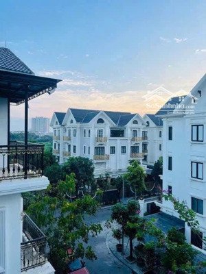 chính chủ bán biệt thự kđt foresa villa, xuân phương, giá siêu rẻ, lh ngay 