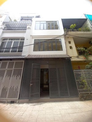 chính chủ bán nhà mai thị lựu, quận 1