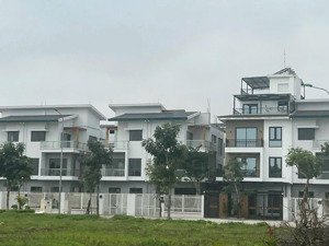 bán suất ngoại giao bán biệt thự foresa tasco xuân phương, quận nam từ liêm, giá tốt 