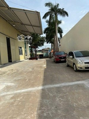 bán khu nhà xưởng sản xuất mặt tiền đường 823 có nghiệm thu pccc và hoàn công đầy đủ pháp lý