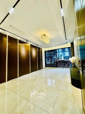 siêu phẩm mặt phố hoàng cầu - 2 mặt tiền - 62m2 - 29 tỷ