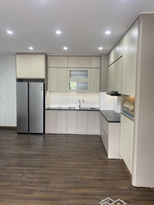 bán căn b6b nam trung yên, giá cực chất 5,4 tỷ, 75m2, 3pn + 2wc. full nt view thoáng. lh 