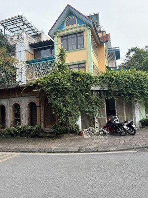 bán gấp biệt thự lô góc khu đô thị linh đàm 220m2 8x t/ỷ !!