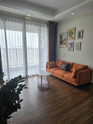 chính chủ cho thuê căn hộ chung cư homecity-trung kính 3 ngủ full có slot ô tô giá 20 triệu/tháng