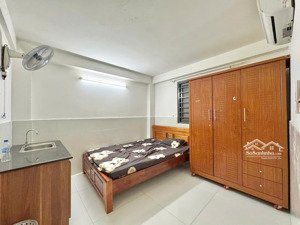 phòng studio nội thất cơ bản gần sân golf tân sơn nhất