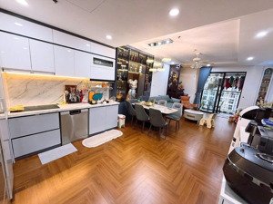 chuyển công tác! chủ cần bán nhanh căn cc times city, cực đẹp, 2 ngủ, 2wc, 95m2