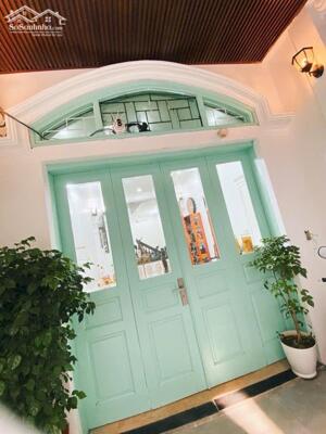 Nguyễn Phúc Lai hồ Hoàng Cầu - Ô tô đỗ cửa - giá đẹp như nhà