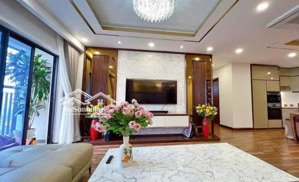 siêu đẹp! 4 phòng ngủ tại tòa diamond, full đồ, sẵn sổ, có slot ô tô 12 tỷ 138 m², 90 - 91tr/m²