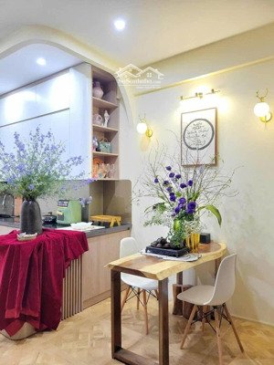 bán căn hộ cc 2 ngủ, 2 vs hồng hà tower thịnh liệt, hoàng mai, hà nội, 4,07 tỷ, sổ đỏ cc