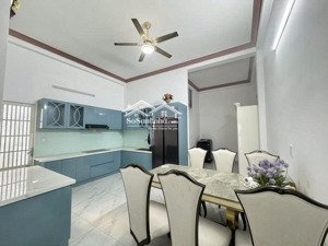 biệt thự sân vườn linh đông 2 tầng hẻm xe tải 200m giá chỉ 12,2 tỷ