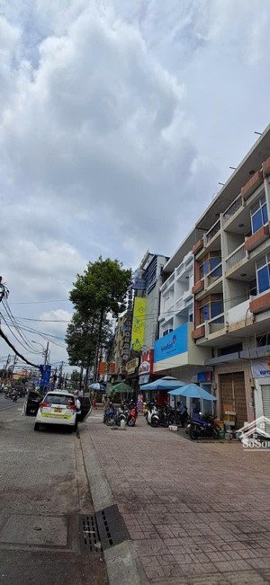 bán nhà mặt tiền 3 tầng đường tạ quang bửu q8.