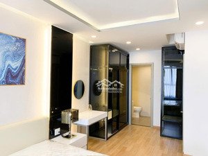 bán căn hộ res green , q tân phú , dt 58m2 , 2pn giá 3,7ty . lh : minh sang