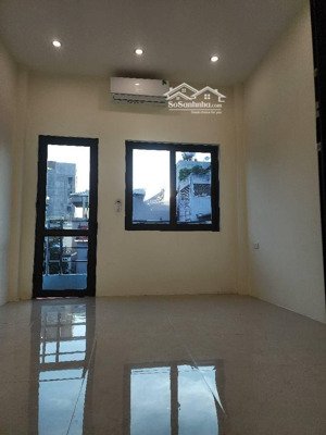 nhà đẹp, nhỏ xinh 4 tỷ 8 tại tây hồ, 4 tầng, đầy đủ nội thất