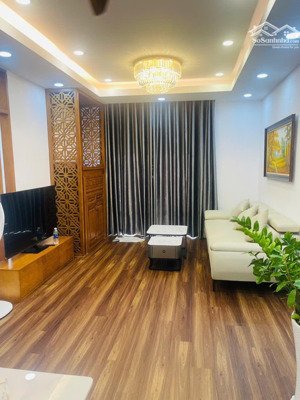 bán căn hộ cao ốc phú nhuận, q. phú nhuận, dt 115m2, 3pn giá: 7.2tỷ. lh: sang