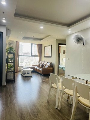 ho thuê căn hộ hud căn góc view thoáng vào ở 25/8 2pn, full nội thất