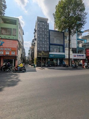 chủ gấp bán! bán nhà góc mặt tiền an dương vương f4 q5 - dt 4x20m 4 tầng hđt 88 triệu giá 30 tỷ