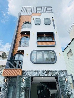 bán gấp nhà đường 7m rạch bùng binh - q3. 92,4m2. đang cho thuê 38 tr/th. gần ga sài gòn