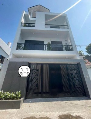 bán nhà 3 lầu mới đẹp võ thị sáu, tp. vũng tàu gần biển bãi sau giá tốt chì 14.8 tỷ thương lượng