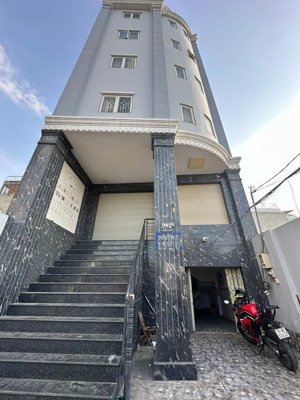 giảm sâu! bán nhà mới mặt tiền nguyễn thanh sơn thạnh mỹ lợi- dt 5x20m hầm 7 tầng hđ 150tr/t - 50tỷ