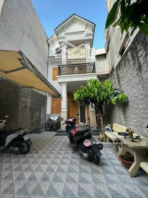 nhà mới đẹp có sân vườn đường phan xích long, p3, pn - 5,5m x 21m - 3 tầng - chỉ 12,5 tỷ