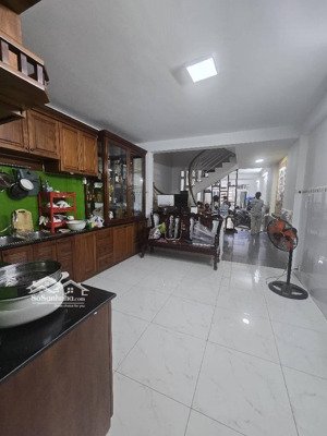 nhà 5 tầng nguyễn thị thập, q7
88m