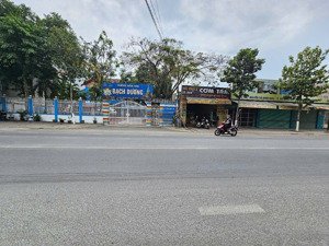 đất mặt tiền đường nguyễn thị minh khai phường tân bình tp dĩ an