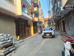 trung tâm quận hà đông-ô tô qua nhà-cách 2 nhà ra ô tô tránh-40m2-nhỉnh 7 tỷ-chủ thiện chí đàm phán