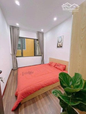 bán nhà đẹp phố hào nam, cát linh đống đa sổ đỏ riêng biệt 3 tầng giá 3.9 tỷ.