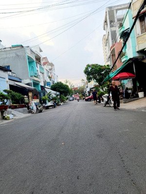 quận 6 nhà mới tinh diện tích gần 40 mét hẻm xe tải giá hơn 5 tỷ