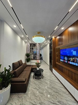 bán nhà sài đồng long biên dt 49.1m2 4tầng 8.2ty gara ôtô đường nguyễn văn linh ngõ nông