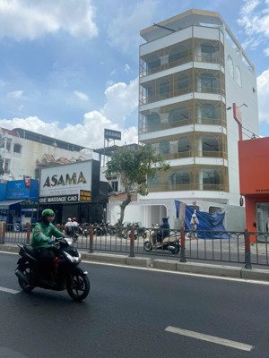 chủ ngộp bán căn rẻ nhất mặt tiền quang trung (11x28) 300m2- hđt 70tr/th, ctxd hầm 7 tầng chỉ 39 tỷ