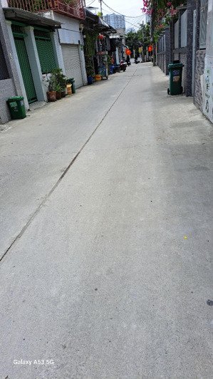 nhà 2 tầng - xe hơi ngủ trong nhà dt: 65m2 nhỉnh 6tyx huỳnh tấnphát- quận 7