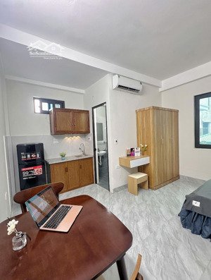 cho thuê phòng studio dt 30m2, tầng 1, full nội thất tại ngõ 165 cầu giấy, lh 
