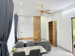 bán đất + nhà hiện đại tại tân hà, lâm hà, 7x43m, nhà 2pn, sân vườn, sổ riêng, giá 1,5 tỷ