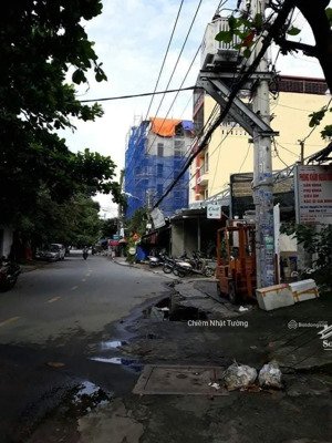 nhà căn hộ dịch vụ vip,5 tầng, hẻm như mặt tiền, 4m x 20m,( 80m2)sẵn dòng tiền cho thuê 33tr/th