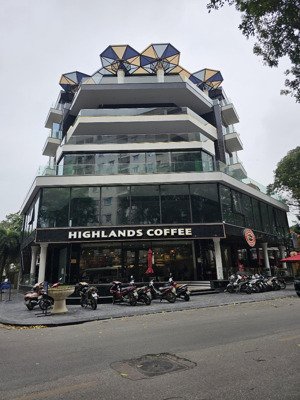 tô hiến thành, 240m²x4t, mt 44m, hai bà trưng, hợp showroom/nhà hàng,cafe,..