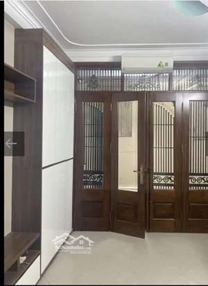 cho thuê nhà riêng 5tầng: 3pn, 2wc, 8.5 triệu, 27m2 tại đường tân mai, hoàng mai, hà nội giá ưu đãi