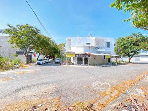 tái định cư đất lành, vĩnh thái, nha trang diện tích 74 m2, ngang 4m, hướng đông, đường nhựa 13m