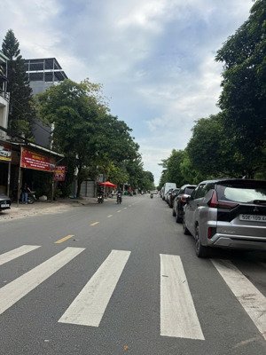 mặt tiền kd sầm uất, tây thạnh, q. tân phú, 4tầng btct, 4x23m, view công viên, oto đậu đỗ ngày đêm