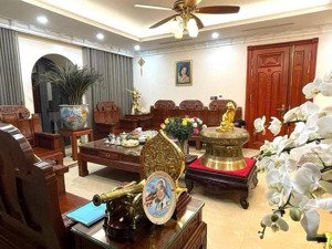 bán nhà phố nguyễn khánh toàn cầu giấy. 52m 5 tầng 12,5 tỷ