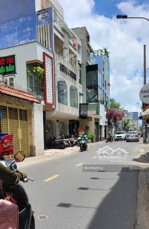 bán nhà phú nhuận mặt tiền nguyễn trọng tuyển 3 tầng btct gần nguyễn văn trỗi liền kề q1