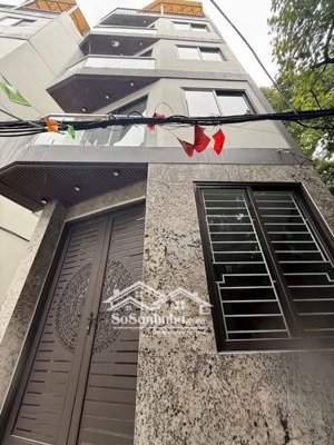 bán nhà trong ngõ 21 phố thanh am long biên, nhà xây mới 5 tầng dt 32m2