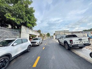 đất hiệp thành , mặt tiền hẽm 121 phạm ngọc thạch ( hẽm hep mọi ) 10x40m. tc 100m2