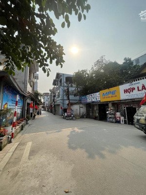 bán nhà phố trâu quỳ gia lâm 75m², mặt tiền rộng, ô tô tránh, sẵn nhà 3 tầng kinh doanh chỉ 13 tỷ