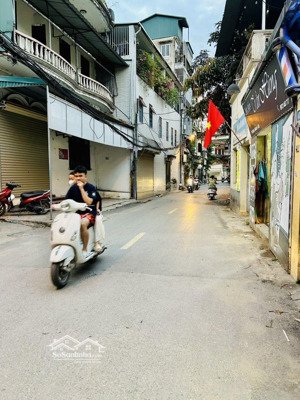 mặt ngõ thông kinh doanh ô tô nhiều tiện ích nhà c4, 30m, mt 6.7m, phường vĩnh hưng chỉ 3.15 tỷ